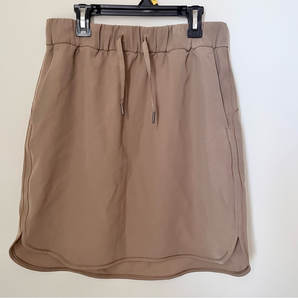 Lululemon On the Fly Skirt